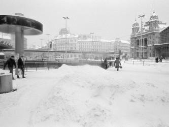TÉL - 1987