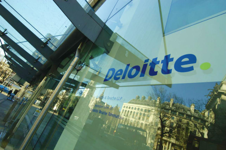 Deloitte: Új korszak jön a biztosítási szakmában