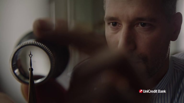 UniCredit Bank – Korszakalkotók: Becsei Áron órásmester