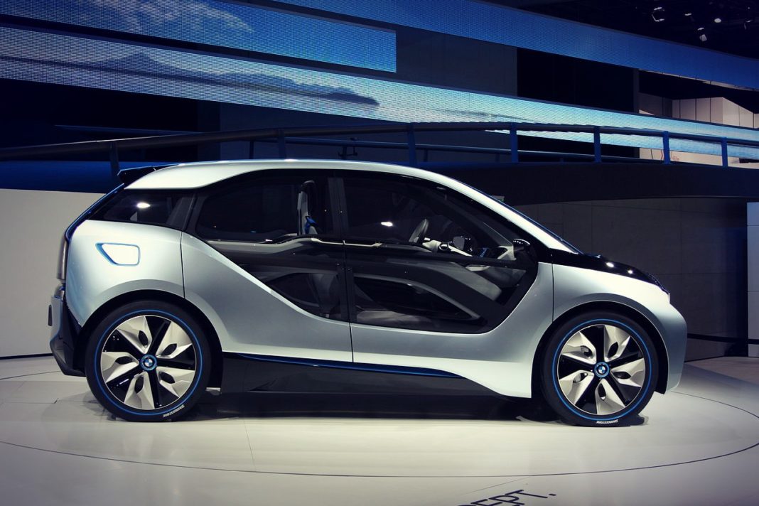 10-ből 9 ember mérlegelné egy alternatív meghajtású kocsi beszerzését