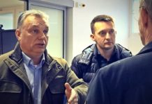 Orbán Viktor látogatást tett az operatív törzsnél a havazások miatt