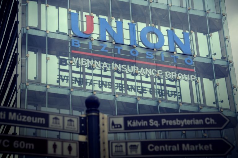 Union Biztosító néven egyesül az Union, a Vienna Life és az ERSTE Biztosító