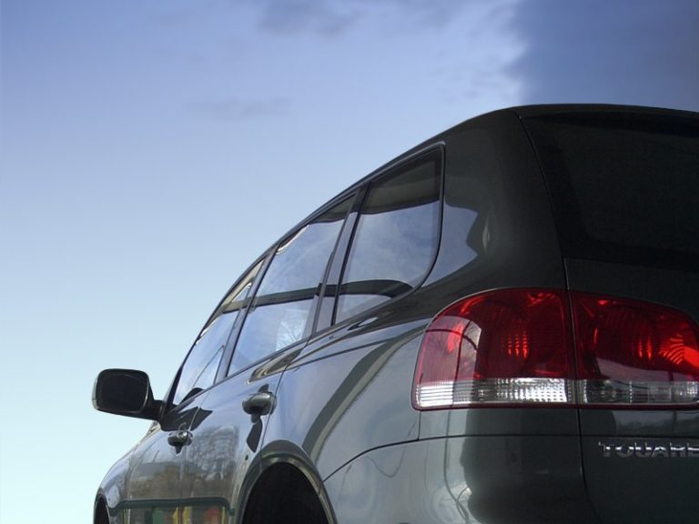 Das WeltAuto: Megtorpant a használtautó-piac, az árak egyelőre stabilak