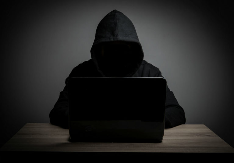 Megosztó: Mától lép életbe a hírhedt GDPR, az EU új adatvédelmi rendelete
