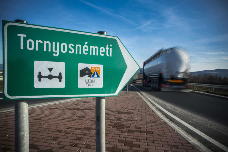 Élesben is elindul a nemzeti tengelysúlymérő rendszer, péntektől bírságolnak is