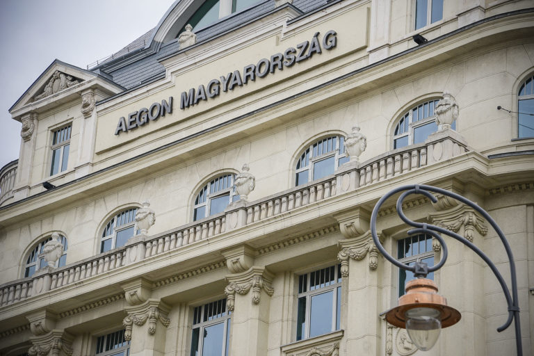 AEGON: Jók a befektetési kilátások az amerikai és a fejlődő piacokon
