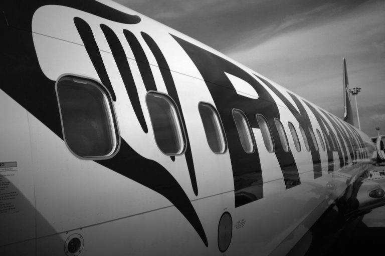 Utasbiztosítás: Egy Ryanair-gép kényszerleszállást hajtott végre Berlinben