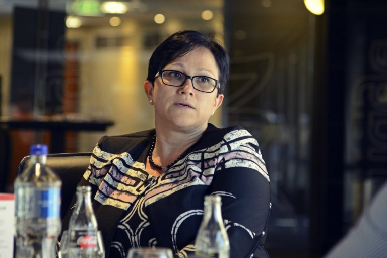 Várhatóan meghaladja a 280 ezret év végére az adókedvezményes nyugdíjbiztosítások száma