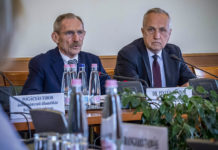 Pintér Sándor: Gyors és szakszerű volt a mentés a Hableány balesetét követően