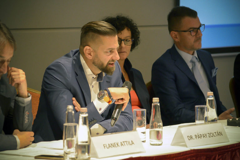 Dr. Pápay Zoltán Szilárd: A biztosítók rengeteget változtak a fogyasztóvédelem terén