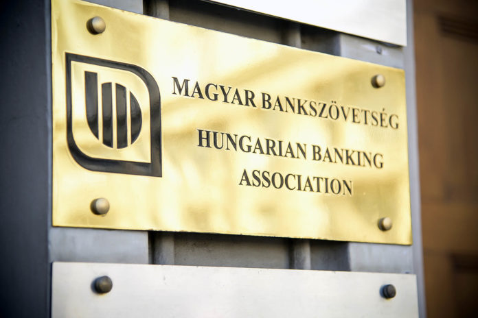 bankszövetség_logo_v01