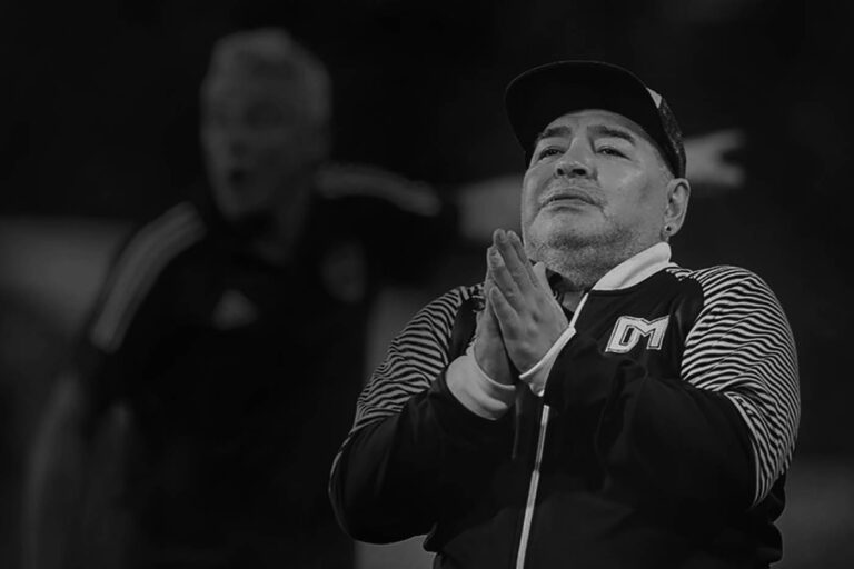 A Király halott: Az Isteni Diego, a Focilegenda eltávozott