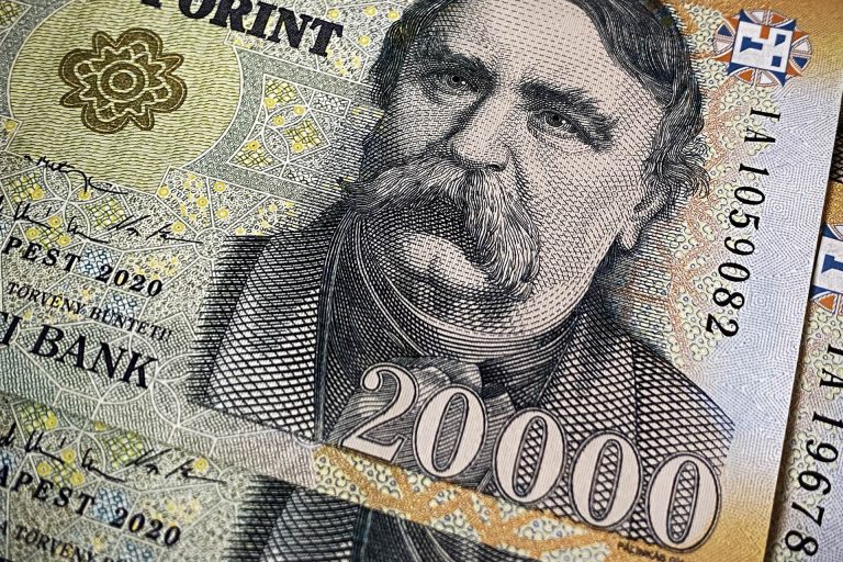 Kamatdöntés: Elemzők szerint várható volt az erőteljesebb kamatemelés