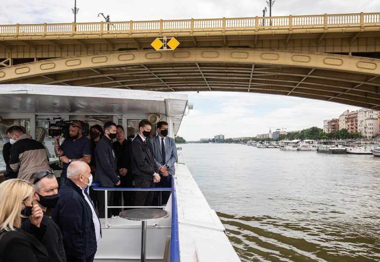 Dunai hajóbaleset: Megemlékezéseket tartottak a tragédia második évfordulóján