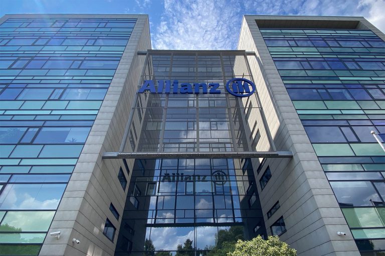 Allianz: A világ biztosítói 6200 milliárd eurós díjbevételt értek el tavaly