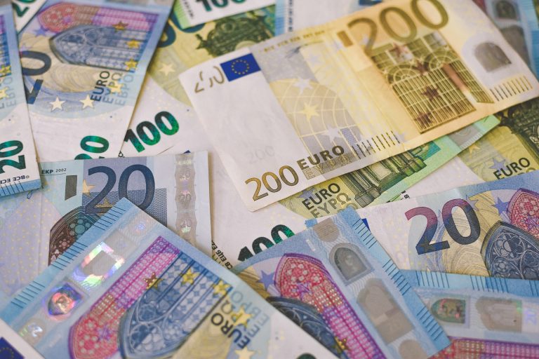 Romlott a gazdasági hangulat az euróövezetben júniusban