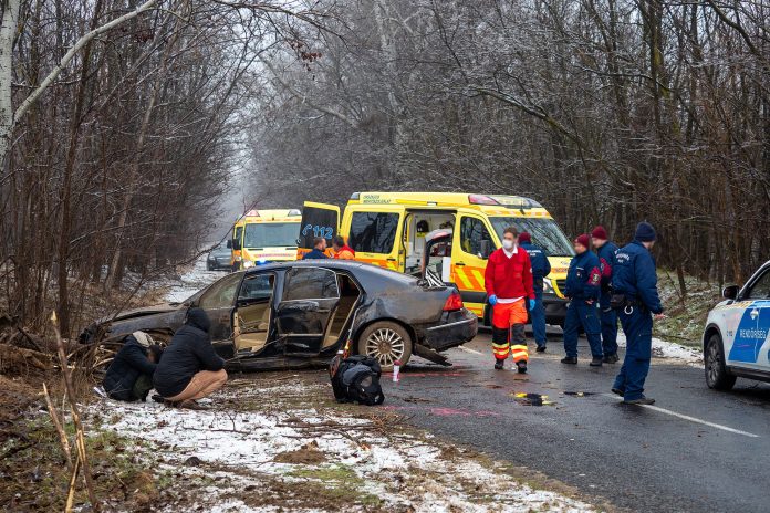Öten megsérültek egy balesetben Kiskunmajsánál