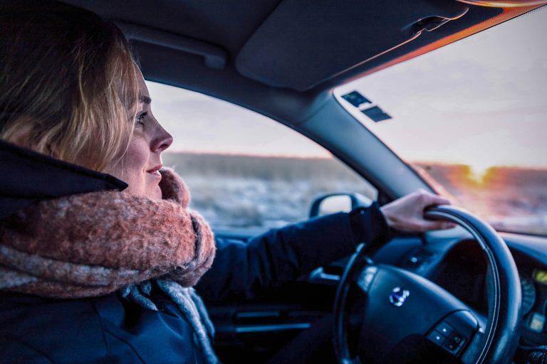 10 hasznos tipp autósoknak a téli, biztonságos autózásért
