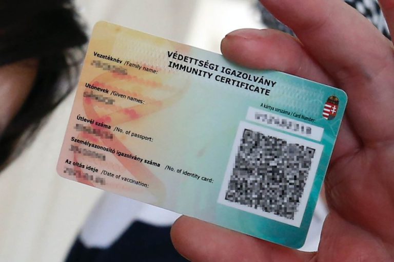Hosszabbítás: Május 1-jéig lesz érvény a védettségi igazolvány