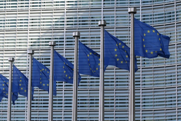 Az euróövezetben nem változott a munkanélküliségi ráta októberben