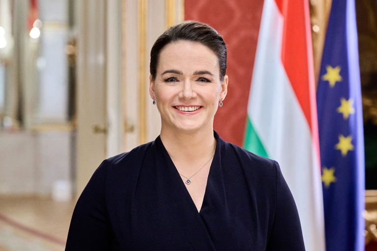 Novák Katalin: A család a legnagyobb segítség a megújulásban és a megmaradásban is