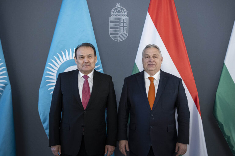 Orbán Viktor a Türk Befektetési Alap elnökével tárgyalt