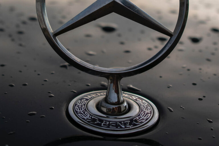 A Mercedes bővíti modellportfólióját a zsugorodó magyarországi újautó-piacon