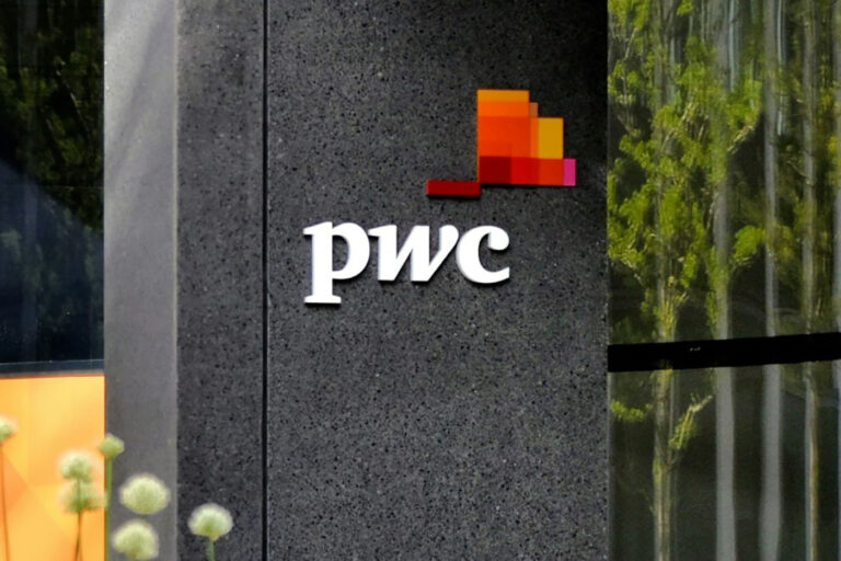 PwC: Indul az év – újraterveznek a vezérigazgatók