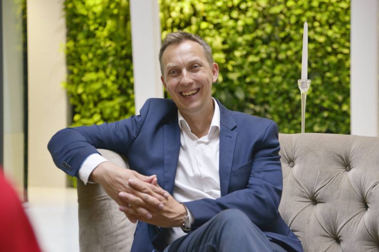 AI, bizalom és fenntarthatóság – ilyen jövőt rajzolt fel a biztosítási piacnak az INSCOM 2025